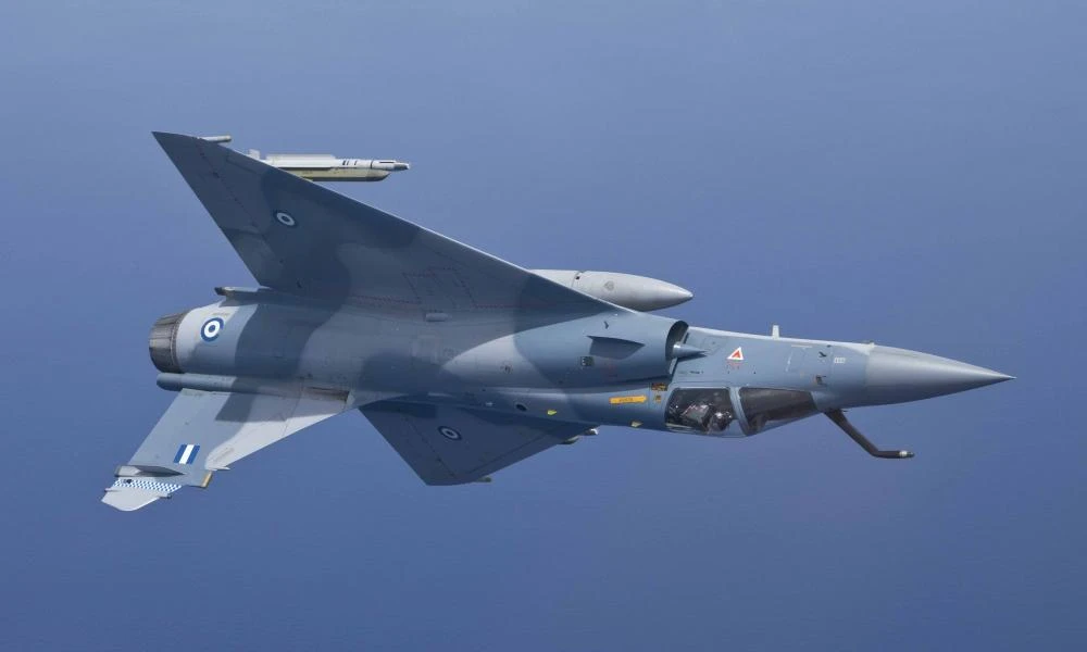 Αντιδράσεις από Αξιωματικούς της Πολεμικής Αεροπορίας στις εξαγγελίες πώλησης επιχειρησιακών F-16 Block-30 και Mirage 2000-5;